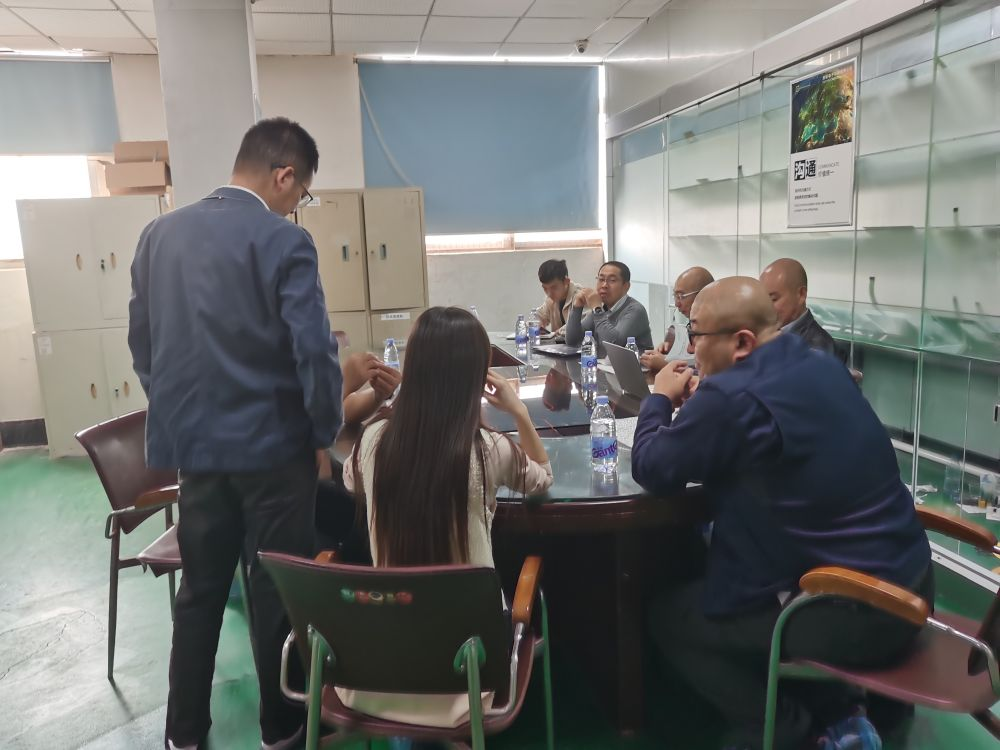 Приветствуем японских клиентов, сила Chuangming Electronics в производстве мембранных переключателей признана